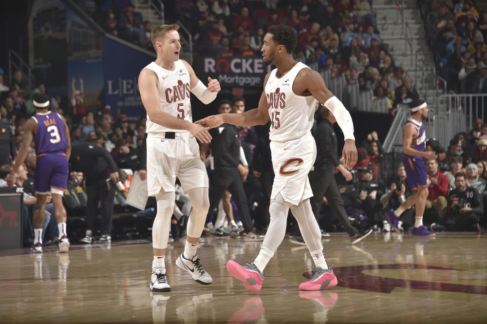 战术调整与 战术调整与